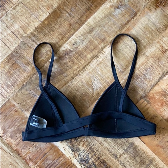 Triangl Swim Bikini top - Size XS - Picture 2 of 3